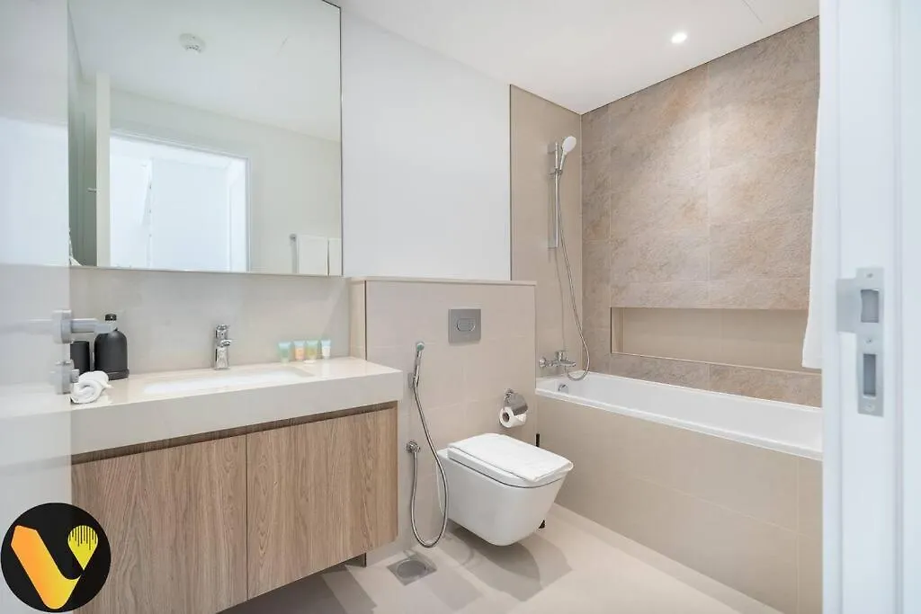 Downtown Views II - Vogue One Bedroom Apartment With Balcony, Opposite Dubai Mall Skybridge