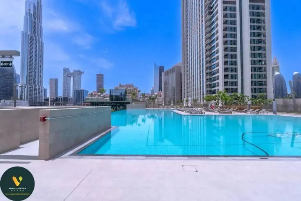 Downtown Views II - Vogue One Bedroom Apartment With Balcony, Opposite Dubai Mall Skybridge